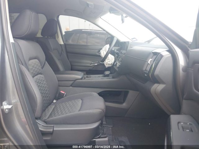 5N1DR3AC0PC205758 Nissan Pathfinder S 4wd