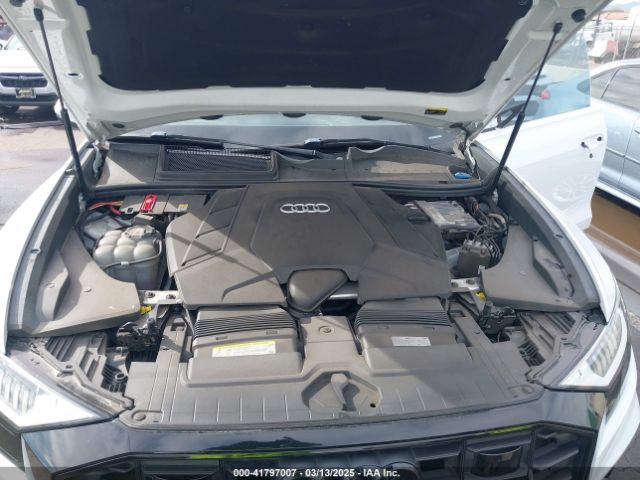 WA1FVAF14KD045661 Audi Q8 55 Premium