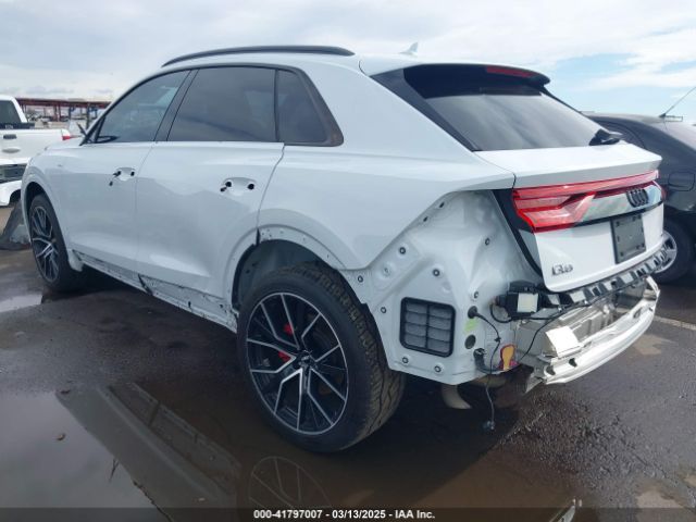 WA1FVAF14KD045661 Audi Q8 55 Premium