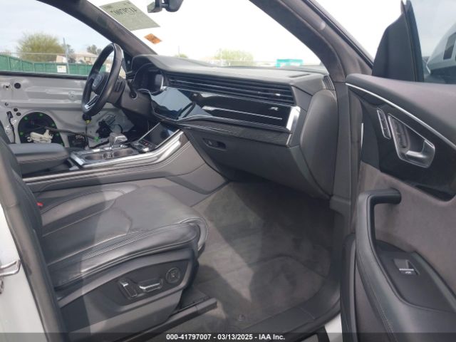 WA1FVAF14KD045661 Audi Q8 55 Premium