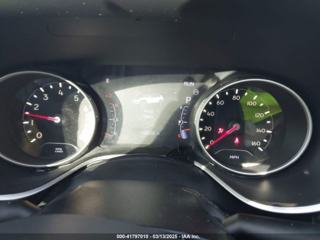 3C4NJCCBXJT140580 Jeep Compass Limited Fwd