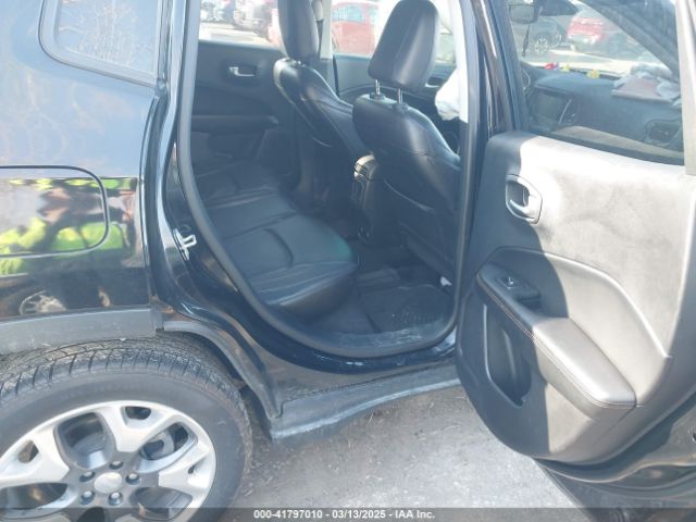 3C4NJCCBXJT140580 Jeep Compass Limited Fwd