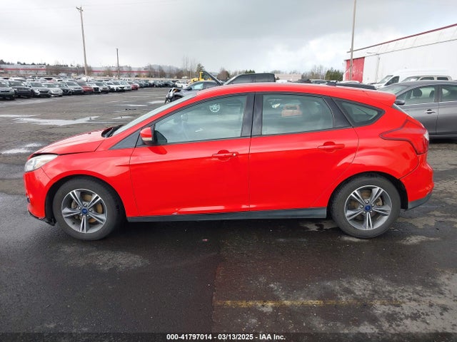 Ford FOCUS SE 2014 1FADP3K22EL300678 Image 14