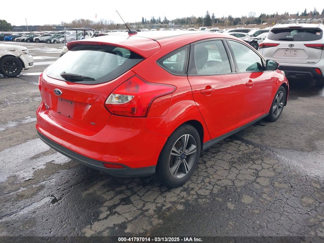 Ford FOCUS SE 2014 1FADP3K22EL300678 Image 4