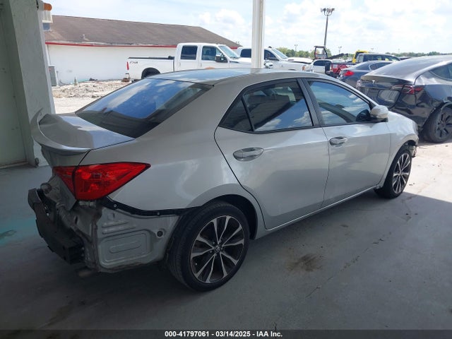 5YFBURHE6JP758594 Toyota COROLLA SE