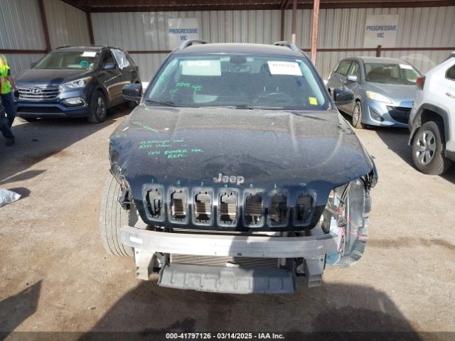 1C4PJLDB9KD427679 Jeep Cherokee Limited Fwd