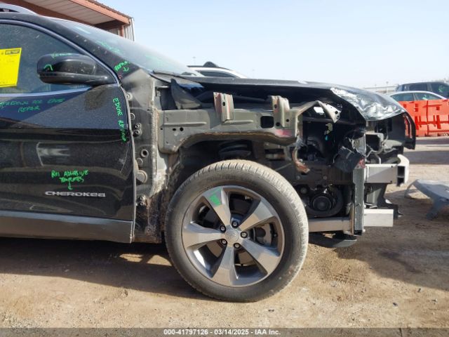 1C4PJLDB9KD427679 Jeep Cherokee Limited Fwd