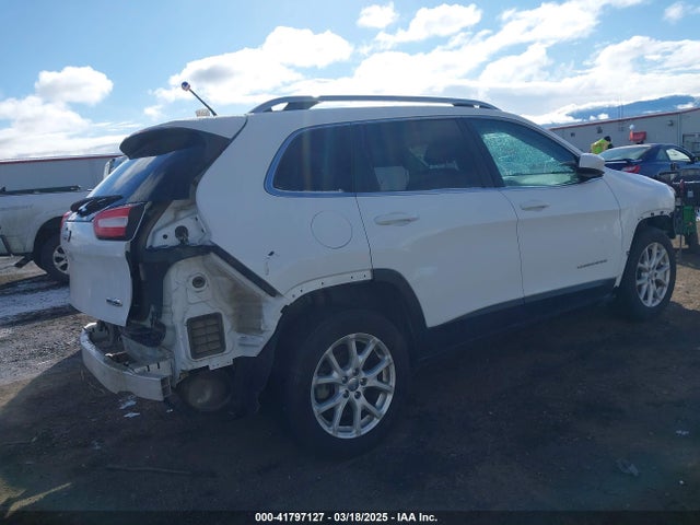 1C4PJLCBXGW287221 Jeep Cherokee Latitude