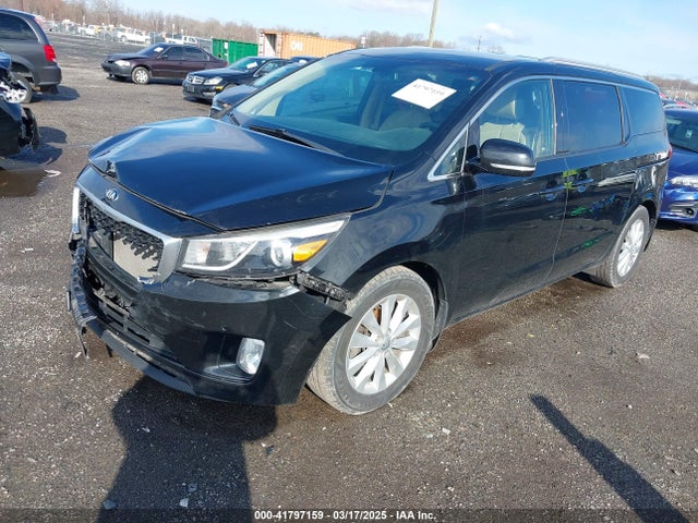 KIA SEDONA EX 2017 KNDMC5C18H6260441 Image 2