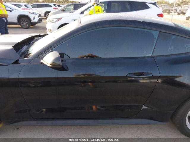 1FA6P8AM0G5302915 Ford Mustang V6