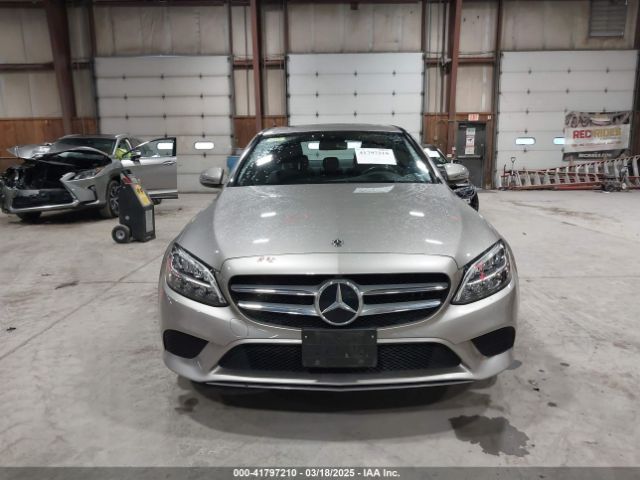 55SWF8EB6KU321044 Mercedes-Benz C 300 4matic
