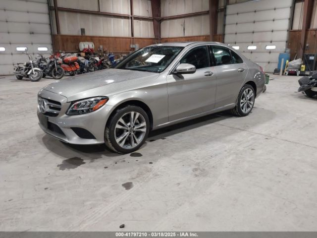55SWF8EB6KU321044 Mercedes-Benz C 300 4matic