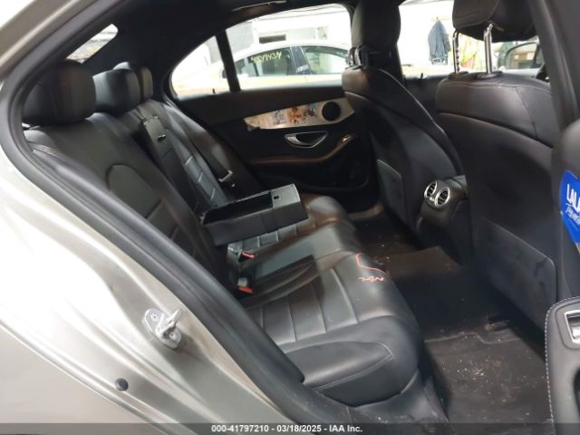 55SWF8EB6KU321044 Mercedes-Benz C 300 4matic