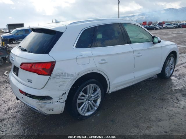 2018 AUDI Q5 WA1BNAFY3J2233058 Photo 3