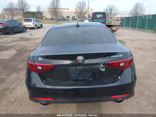 ZARFAEDN3J7576805 Alfa Romeo Giulia Awd