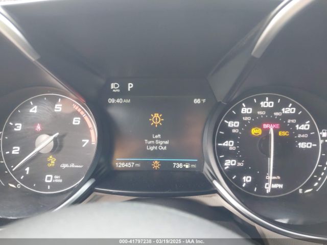 ZARFAEDN3J7576805 Alfa Romeo Giulia Awd