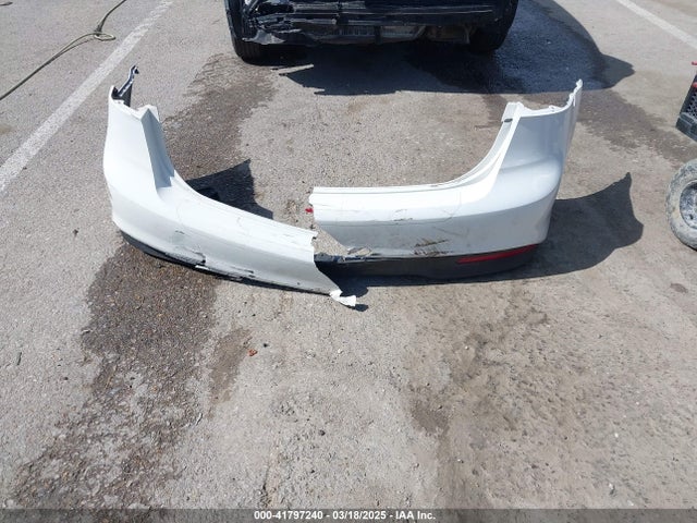 3KPFK4A77JE245278 KIA FORTE LX