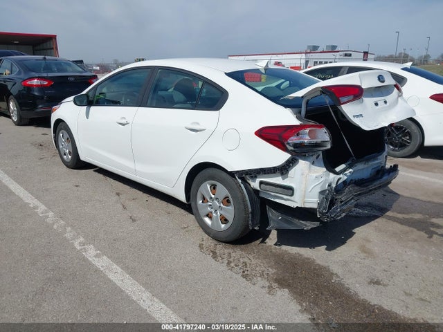 3KPFK4A77JE245278 KIA FORTE LX