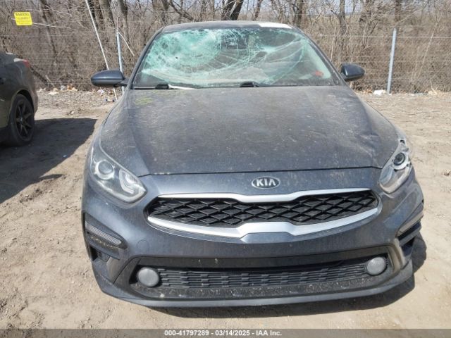 3KPF24AD8KE077769 KIA Forte Lxs