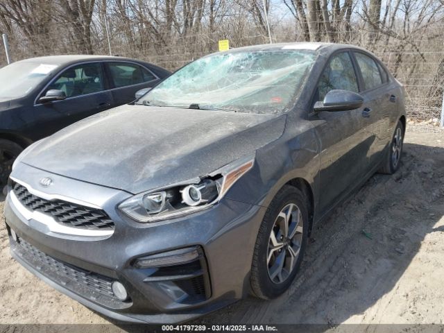 3KPF24AD8KE077769 KIA Forte Lxs