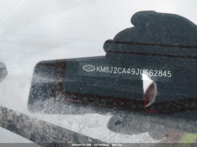 KM8J2CA49JU662845 Hyundai TUCSON SE