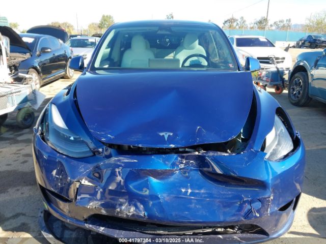 7SAYGDEE0PF714557 Tesla Model Y