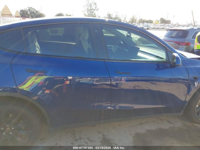 7SAYGDEE0PF714557 Tesla Model Y