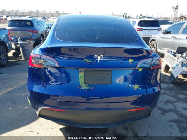 7SAYGDEE0PF714557 Tesla Model Y