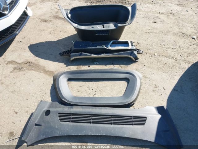 7SAYGDEE0PF714557 Tesla Model Y