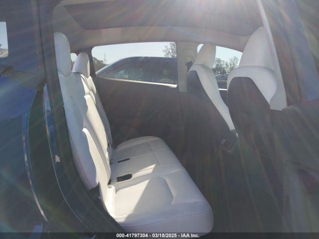 7SAYGDEE0PF714557 Tesla Model Y