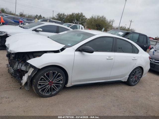 3KPF44AC9PE530631 KIA FORTE GT