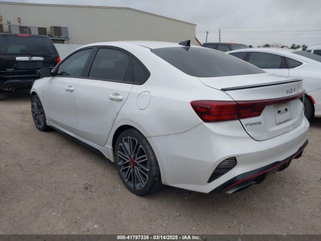 3KPF44AC9PE530631 KIA FORTE GT