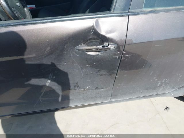 3KPFK4A72HE130209 KIA FORTE LX