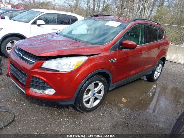 1FMCU9GXXGUB02932 Ford ESCAPE SE