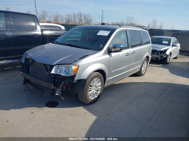 2C4RC1GG6ER234356 Chrysler Town & Country Limited