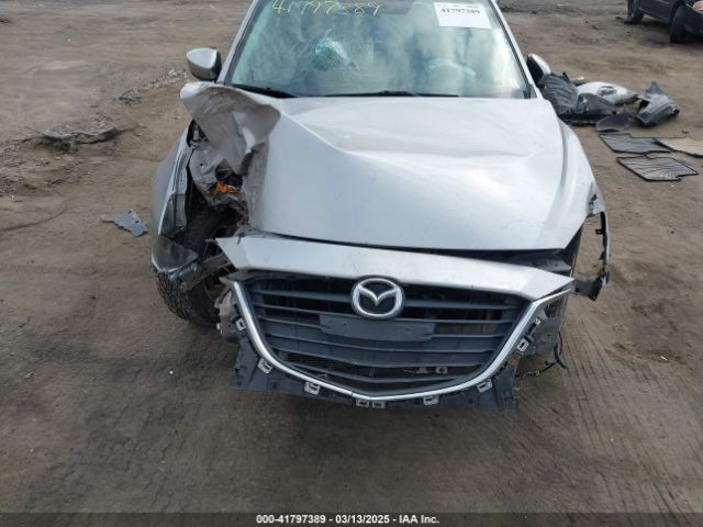 JM1BM1V77E1183021 Mazda MAZDA3