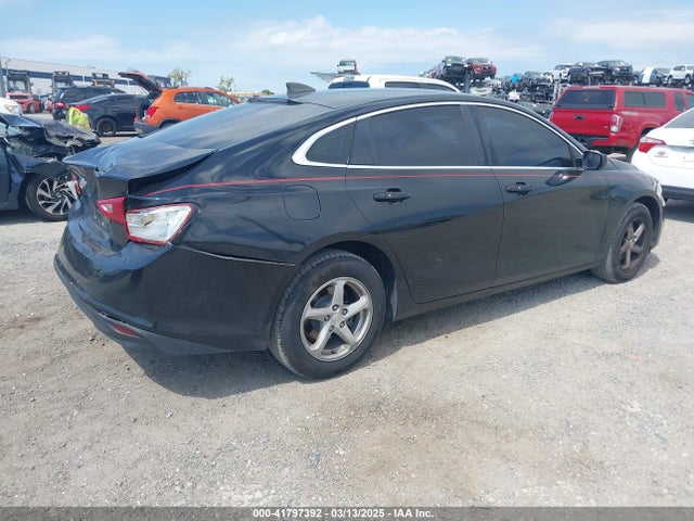 1G1ZB5STXJF242615 Chevrolet Malibu 1ls