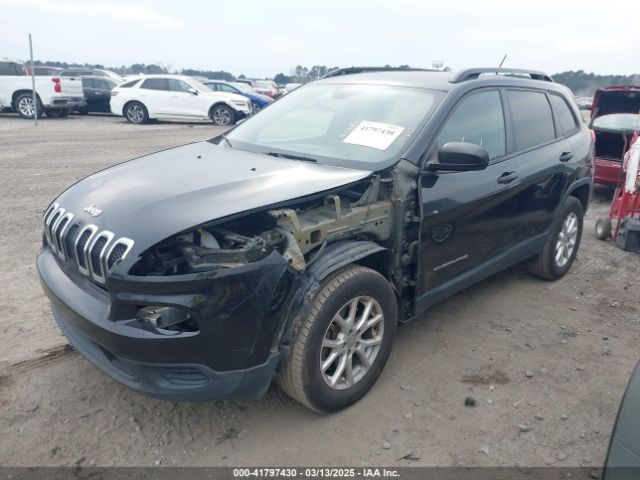 1C4PJMAS8GW220688 Jeep Cherokee Sport