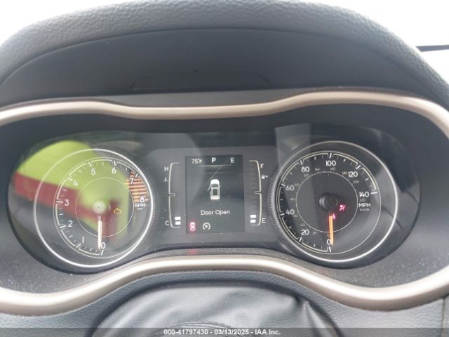 1C4PJMAS8GW220688 Jeep Cherokee Sport