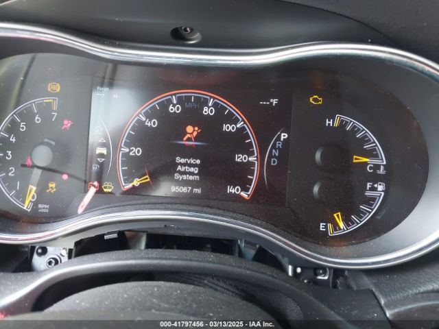 1C4RJFAG8JC500877 Jeep Grand Cherokee Altitude 4x4