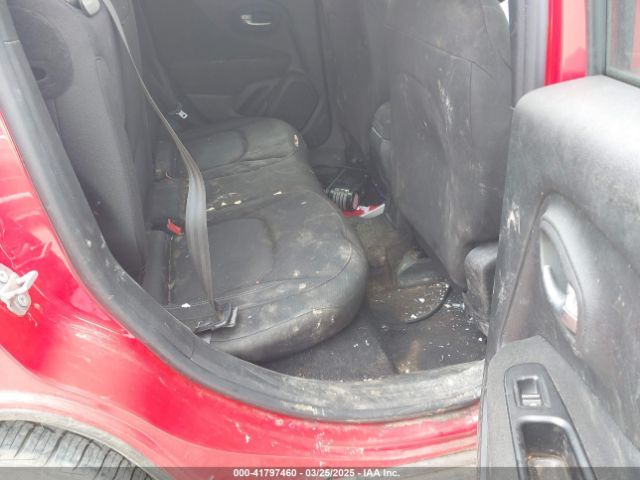 ZACNJAAB4LPM06853 Jeep Renegade Jeepster Fwd