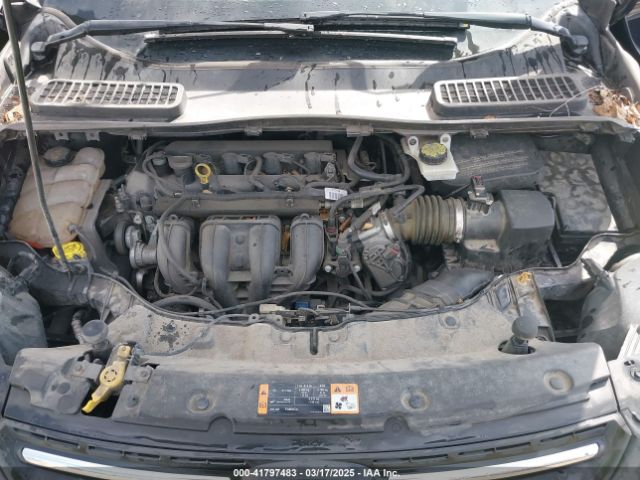 1FMCU0G73FUA15318 Ford ESCAPE SE