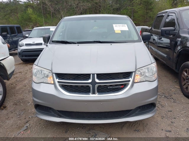 2C4RDGBG1FR658004 Dodge Grand Caravan Se
