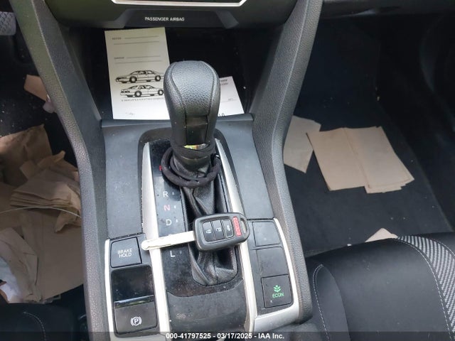 2HGFC2F58JH562713 Honda Civic Lx