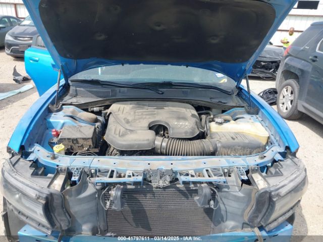2C3CDXBG8KH510622 Dodge Charger Sxt Rwd