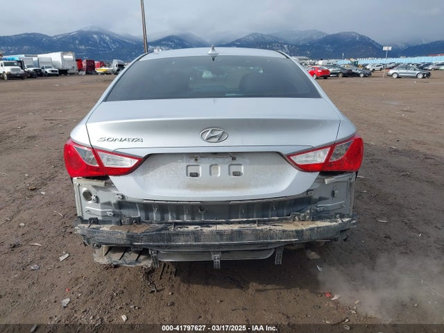5NPEB4AC2EH918259 Hyundai gamma