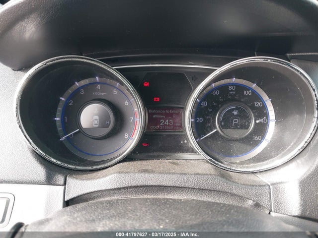 5NPEB4AC2EH918259 Hyundai gamma