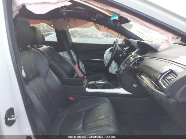 JH4KC1F53JC000128 Acura RLX