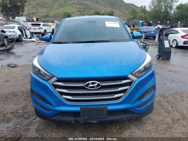 KM8J23A47HU420632 Hyundai TUCSON SE