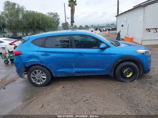 KM8J23A47HU420632 Hyundai TUCSON SE